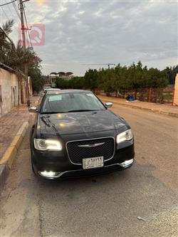 کرایسلەر 300